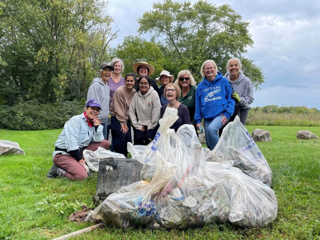 Team LindaforIL65 after the Fox River Clean-up